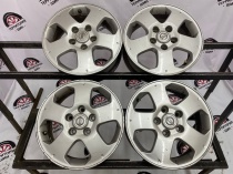 Литье Nissan R15 5*114,3 ЦО66,1 ЕТ45 5,5J