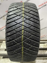 Goodyear Ultragrip Ice Arctic R17 235/45