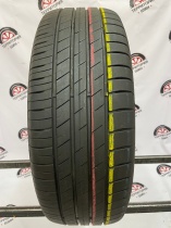 Goodyear Efficient Grip Perfomance R17 215/60 H100
