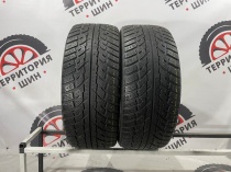 Kumho I'Zen RV Stud KC16 R18 255/55