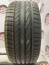 Bridgestone Potenza Re050A  235/40 R19