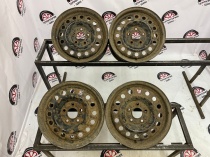 Штампы Nissan Orig (ржавые) R15 5x114,3  Dia 66,1 ET50 6J