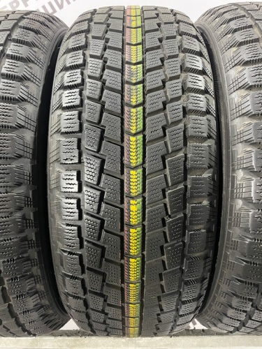 Hankook Dynapro I'Cept RW08 R18 215/55