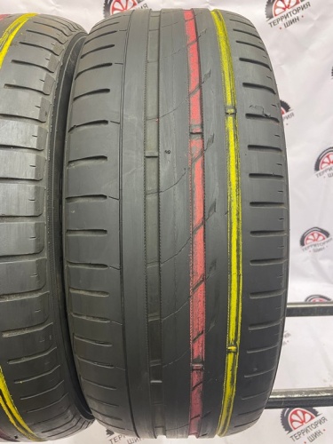 Nokian Hakka Black SUV R19 235/55 W105