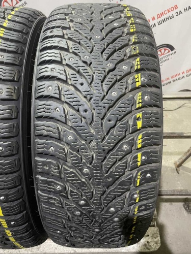 Nokian Tyres Hakkapeliitta 9 R17 215/55