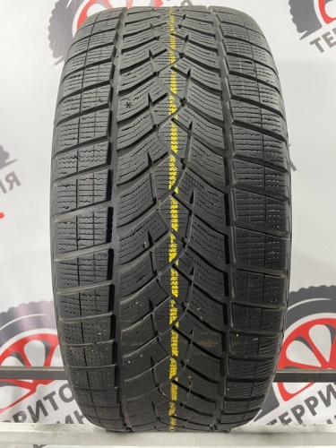 Goodyear UltraGrip Performance SUV R21 275/45