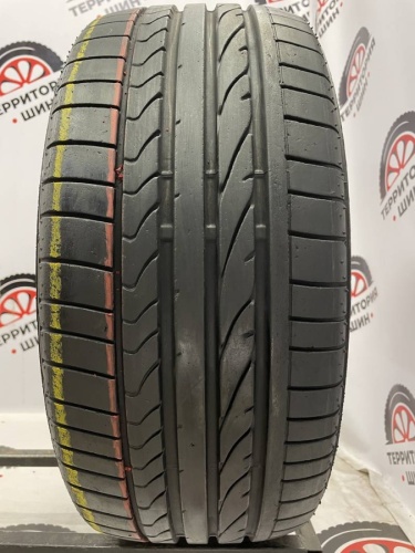 Bridgestone Potenza Re050A  235/40 R19