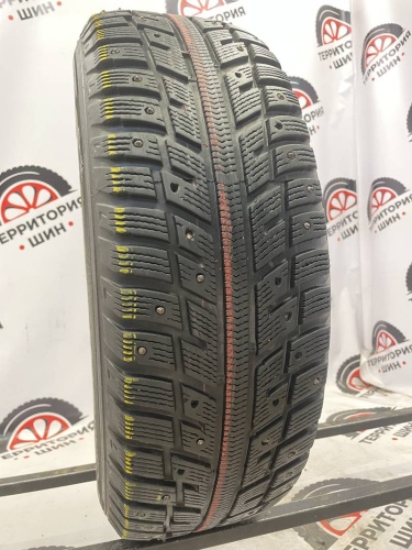 Kumho I'Zen KW22  R16 215/65