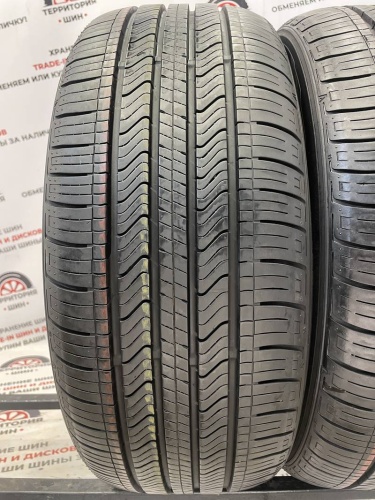 Nexen MD 752  R17 215/50