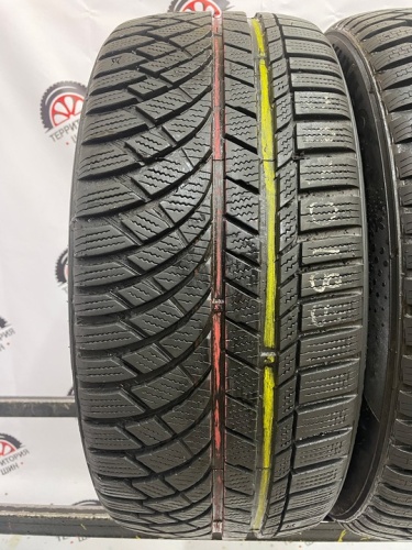 Kumho WinterCraft WP72 R18 245/45 100V