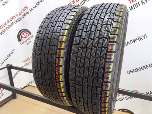 Goodyear UltraGrip Ice Navi Zea R16 205/60