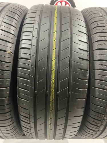 Goodyear EfficientGrip R17 215/55