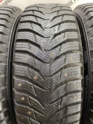 Kumho wi31+ R15 205/70