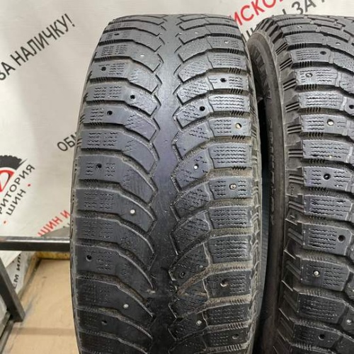 Bridgestone Blizzak Spike 01 R15 205/65