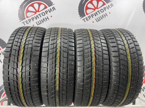 Dunlop SP Winter Ice 01 R18 285/60