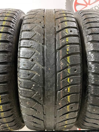 Bridgestone Ice Cruzer 7000S R16 205/55