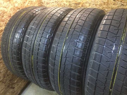 Bridgestone Blizzak Revo GZ R17 215/60