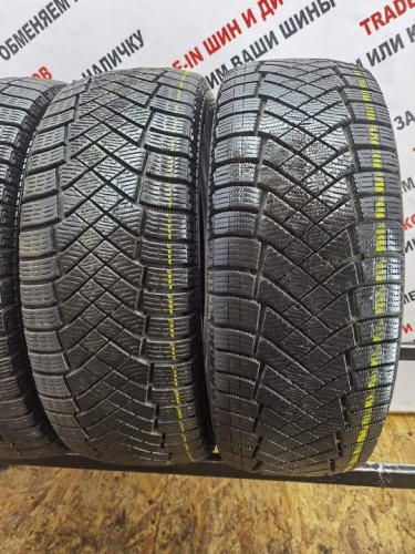 Pirelli Ice Zero FR R15 195/65