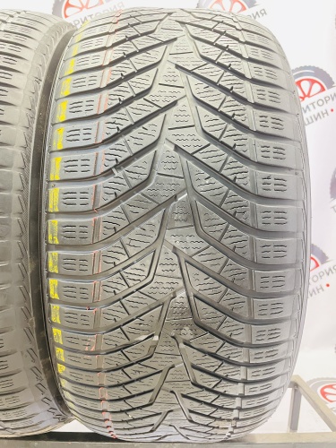 Yokohama BluEarth Winter V905 R21 295/40