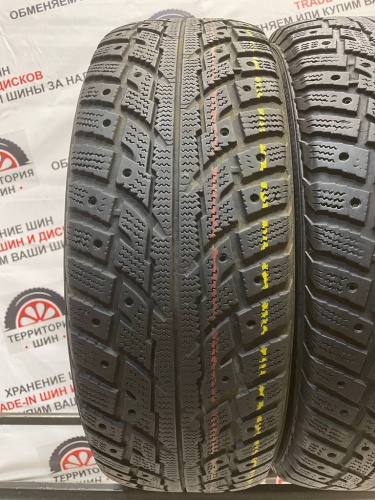 Kumho I'Zen RV Stud KC16 R17	235/65