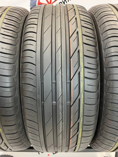 Bridgestone Turanza T001 R18	225/50