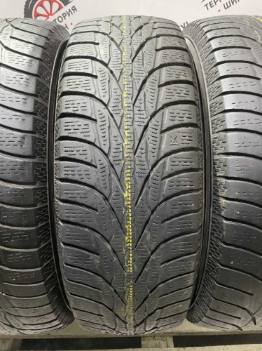 Kumho WinterCraft Ice Wi51 R16 215/65