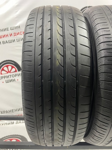 Yokohama BluEarth RV-02 R16 215/60