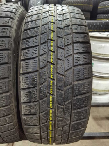 Goodyear Ice Navi 6 R17 215/45