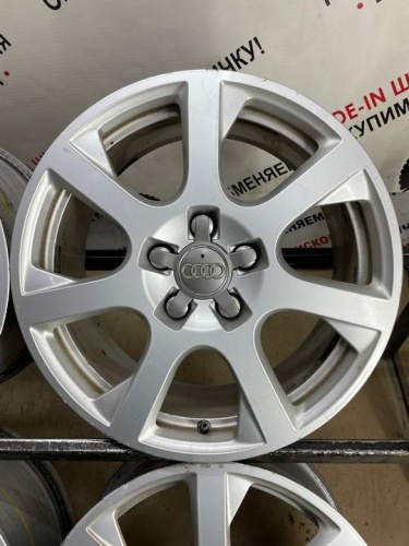 Литьё Audi orig R17 5x112 СТ66.5 ET 39