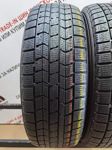 Dunlop Graspic DS3 R17 215/60