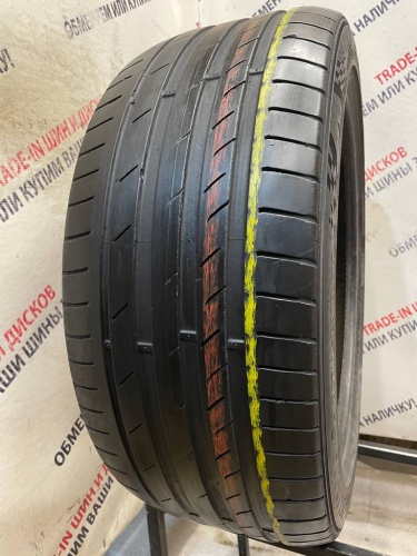 Kumho Ecsta PS71 R19	245/40 (2)