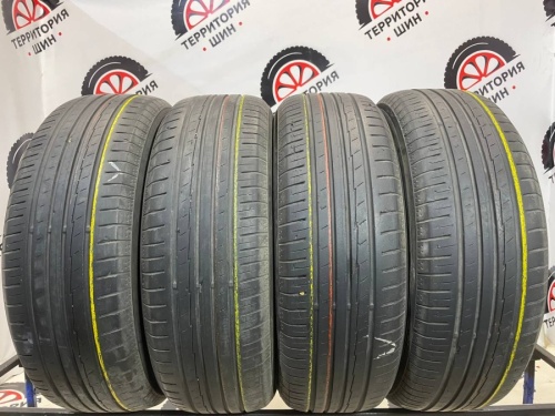 Yokohama BluEarth-A R17 215/65