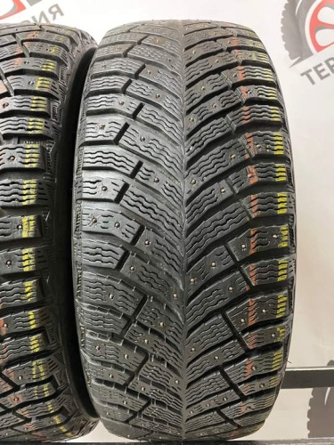 Michelin X-Ice North 4 R16 215/55
