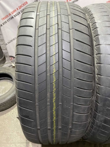 Bridgestone Turanza T005 R19 255/55