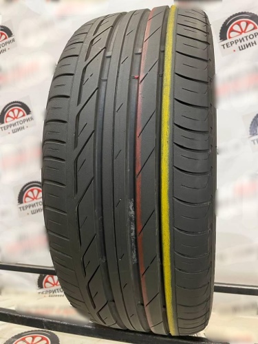 Bridgestone Turanza T001 R17	225/45