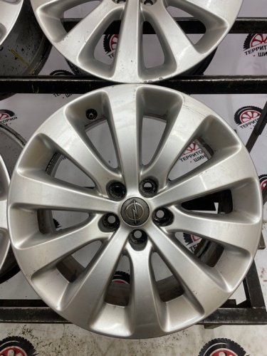 Литье 7j et39  5*105 d56.6 R17