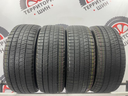 Bridgestone Blizzak VRX2 R17 205/55