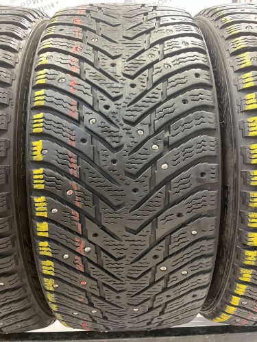Nokian Tyres Hakkapeliitta 8  R17 225/45