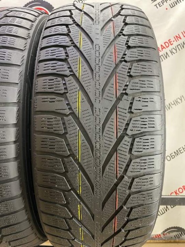 Nokian R2 SUV R19 235/55