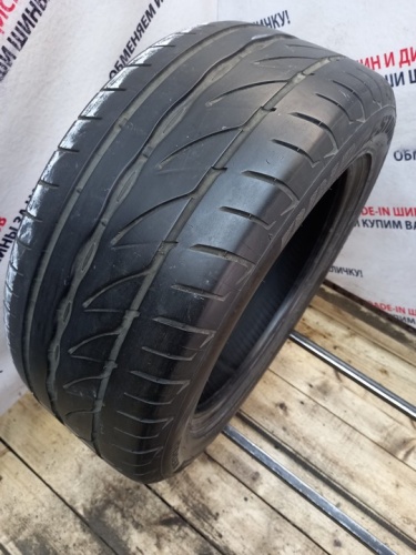 Bridgestone Potenza Adrenalin RE004 R16 225/50