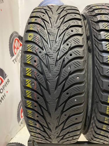 Yokohama IceGuard Stud 195/65/15