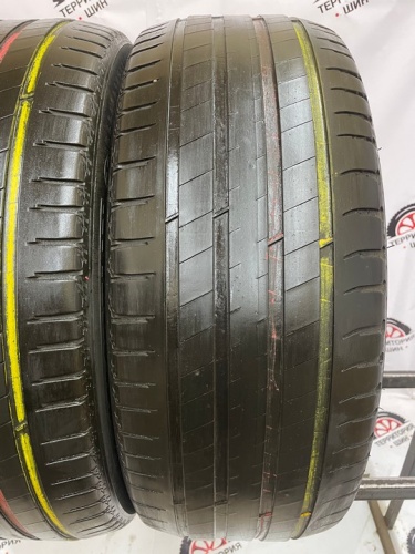 Michelin Latitude Sport 3 R19 235/55 V105