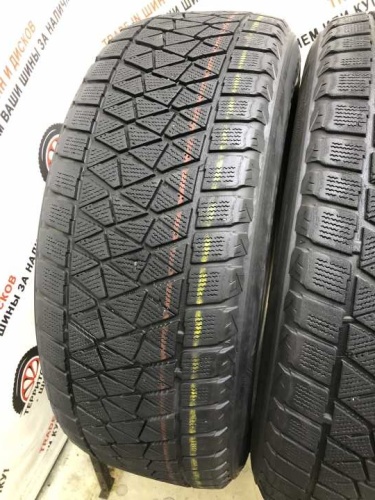 Bridgestone Blizzak DM-V2 R18 235/60