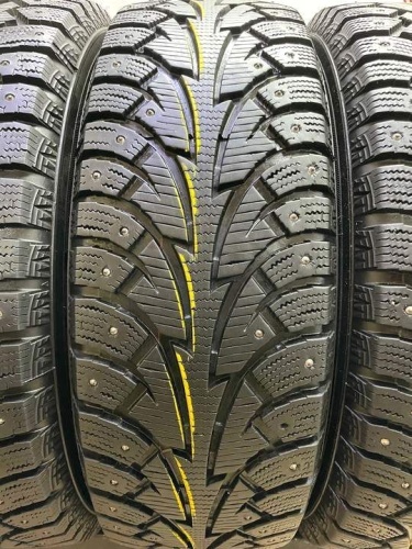Hankook WEinter I`Pike R17 215/65