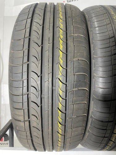 Good Tire Nexen R17 235/55
