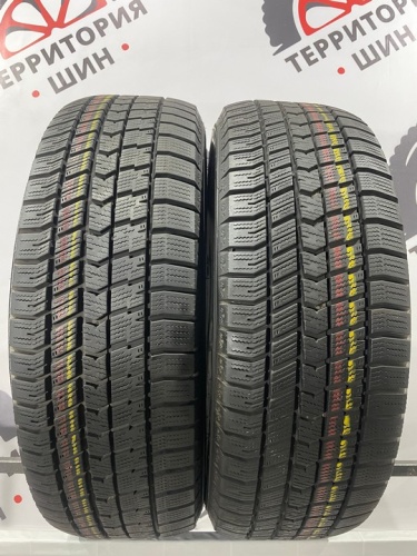 Goodyear Ice Navi 8 R17 215/60