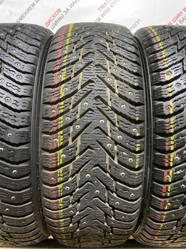 Nokian Tyres Hakkapeliitta 8 R 16 20555