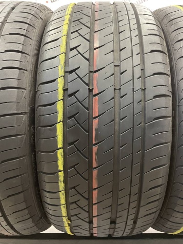 Sonix Prime UHP 08 245/40 R19