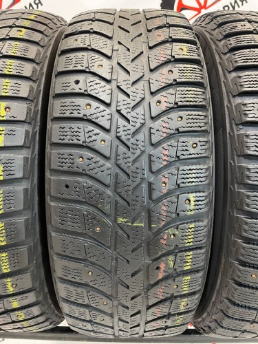 Bridgestone Ice Cruiser 5000 R15 205/65