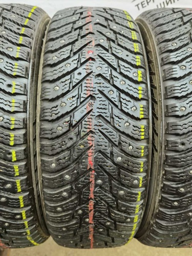 Nokian Tyres Hakkapeliitta 8 R15 185/65